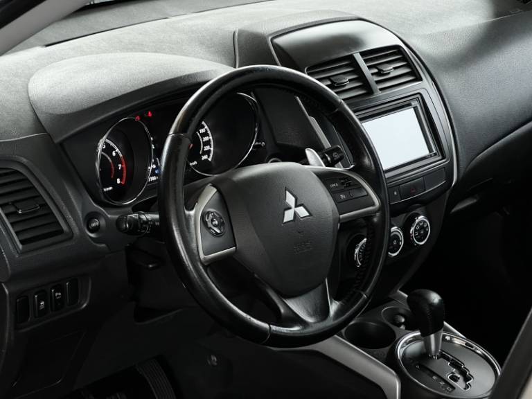 MITSUBISHI - ASX - 2013/2014 - Branca - R$ 77.000,00