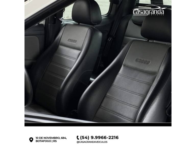 VOLKSWAGEN - SAVEIRO - 2014/2015 - Branca - R$ 75.000,00